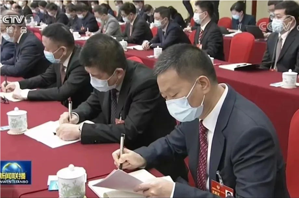 四川新闻联播｜费功全委员：肩负社会责任 促进共同富裕